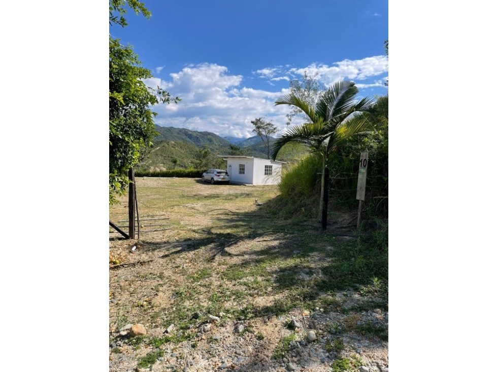 SOPETRAN VIA A SANTA FE DE ANTIOQUIA VENTA LOTE 6.000 m2