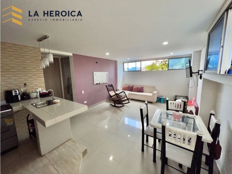 VENDEMOS APARTAMENTO EN BLAS DE LEZO -CARTAGENA