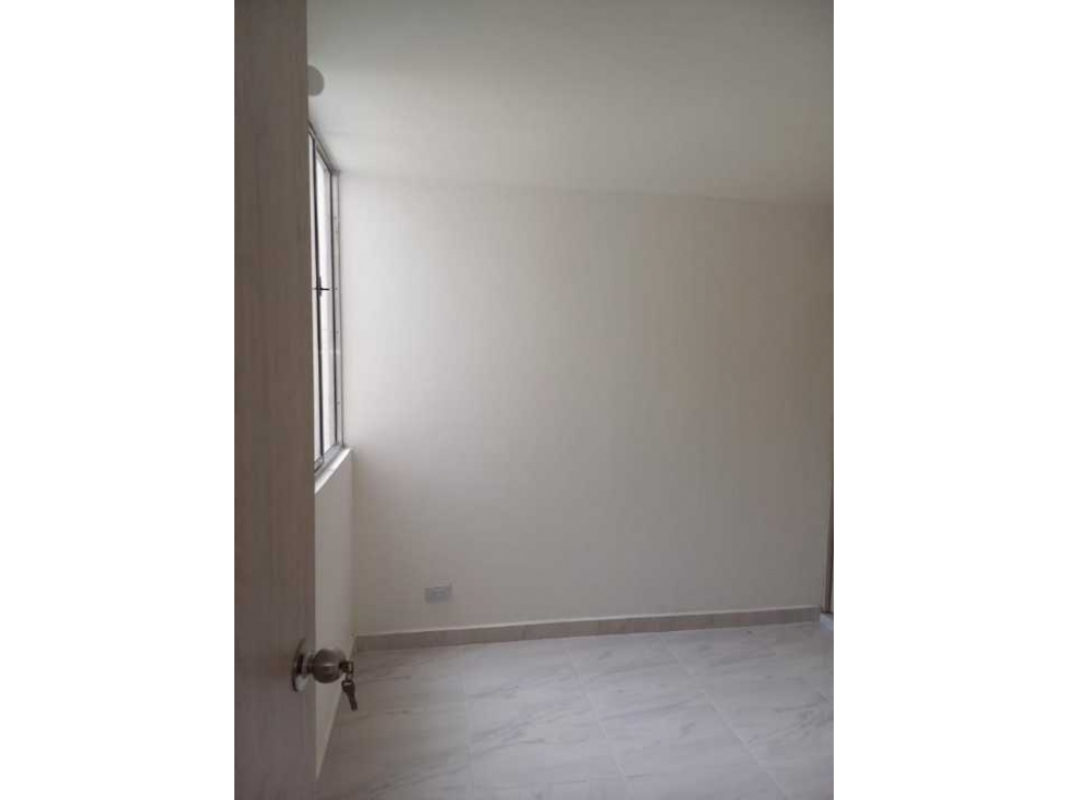 VENDO APARTAMENTO  EN IBAGUE W 6348639 L.M.G.