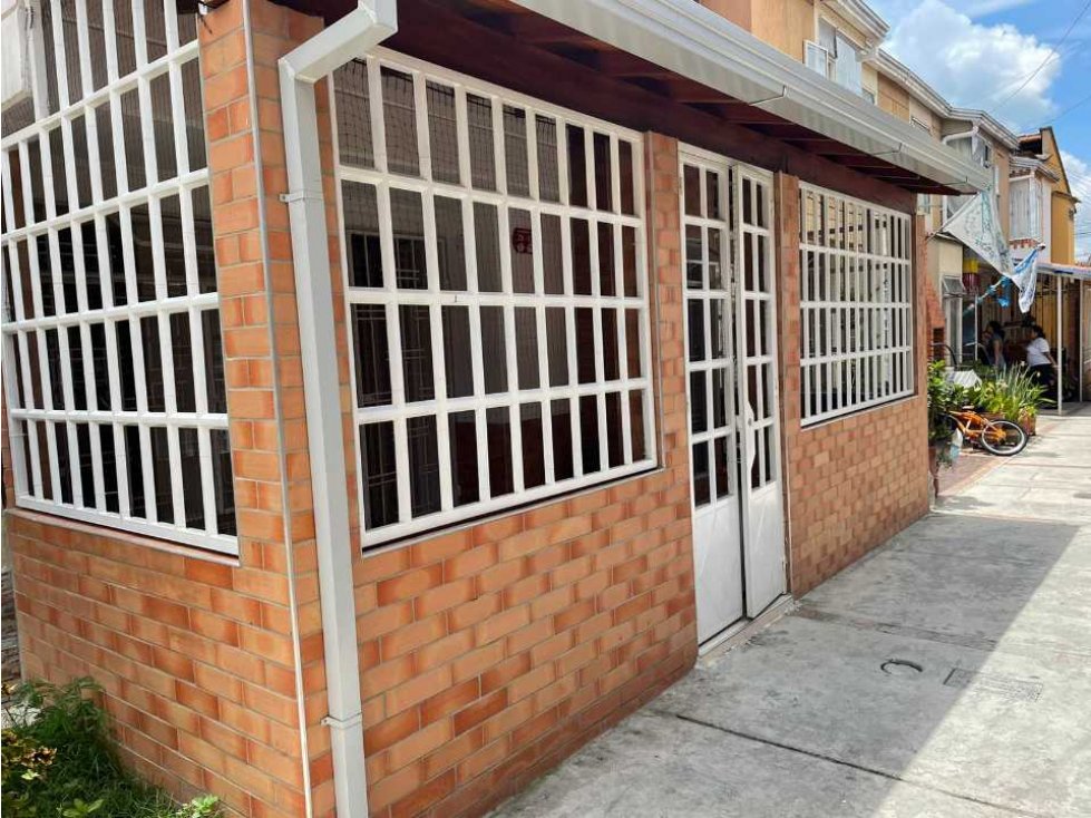 VENDO CASA CASTILLA REAL GIRON