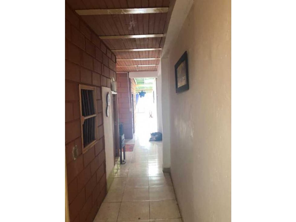 Venta de 2 Casas Sector Manrique La 45