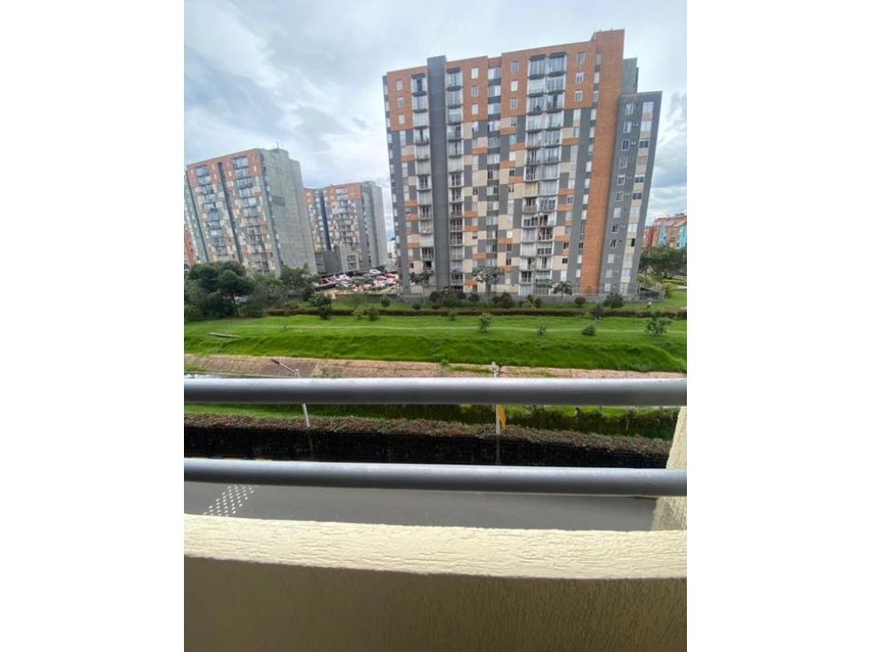 Vendo lindo apartamento en Club House Villemar Fontibón