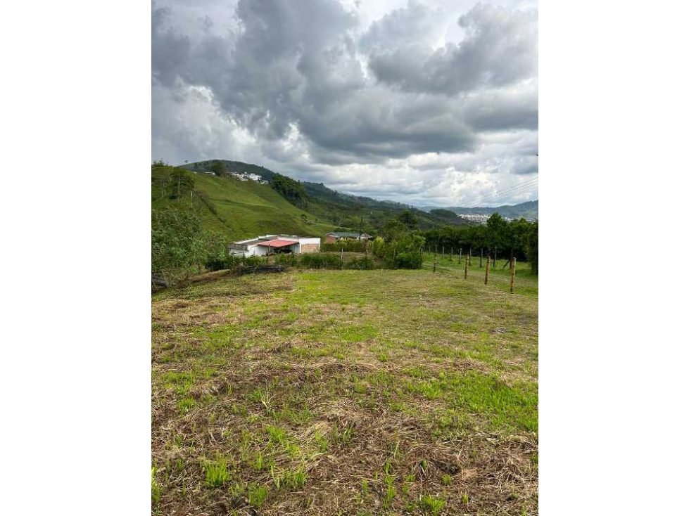 Vendo lote en Santa Rosa Cerca al Mirador del Café