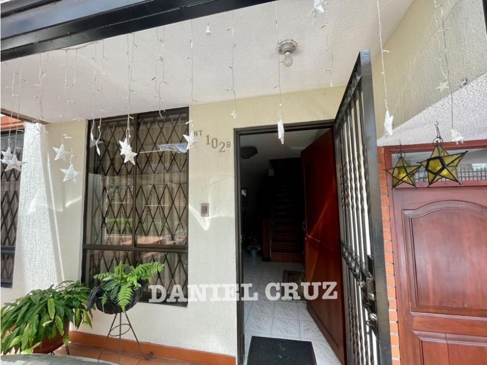 VENTA CASA B/ CIUDAD JARDÍN