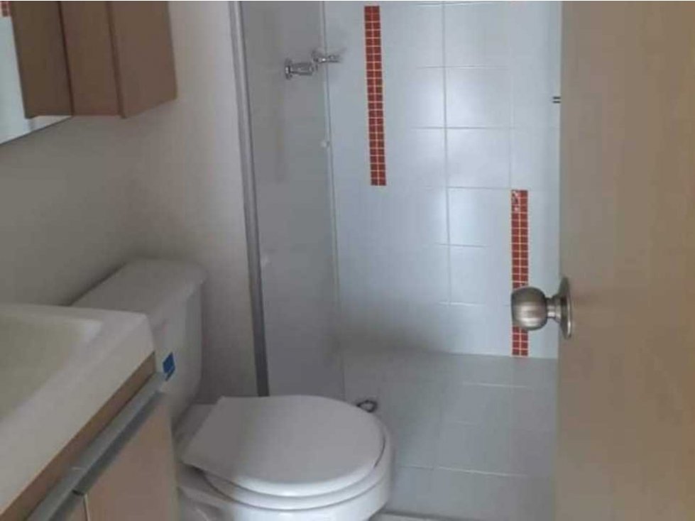 Venta de apartamento barrio torices Edificio Aqualina (T.B.)