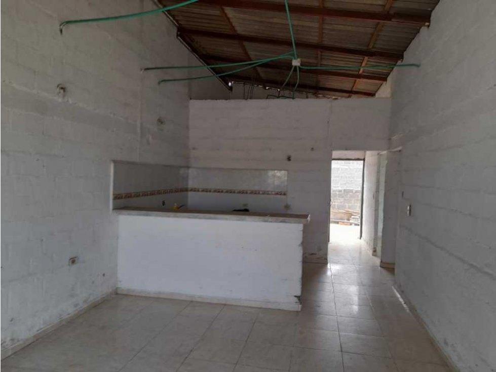 VENTA DE CASA MEJORA CON LOCAL EN BARRIO MANUEL JIMÉNEZ