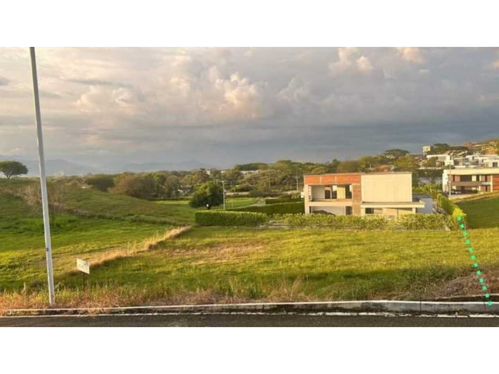 VENTA DE LOTE CAMPESTRE COLINAS DEL CAMPESTRE CARTAGO VALLE