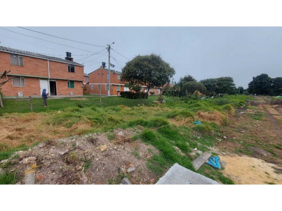 VENTA DE LOTE EN BOJACA CUNDINAMARCA NEGOCIABLE