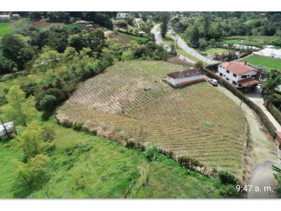 VENTA LOTE CON CASA CAMPESINA EN EL SANTUARIO