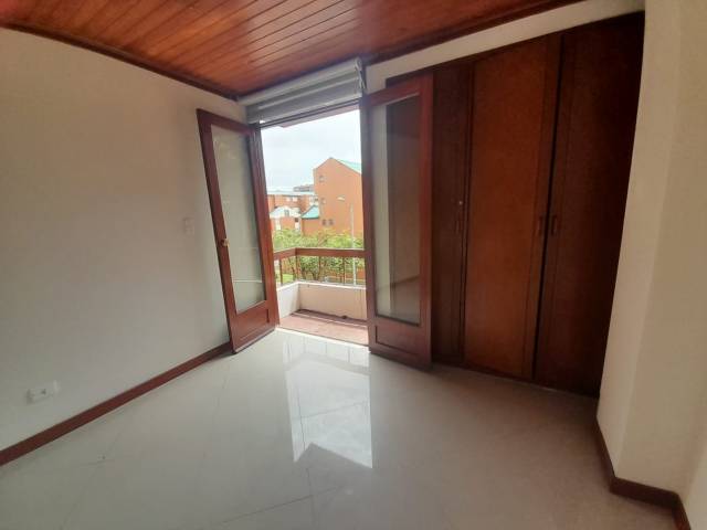 APARTAMENTOP EN ARRIENDO COLINA